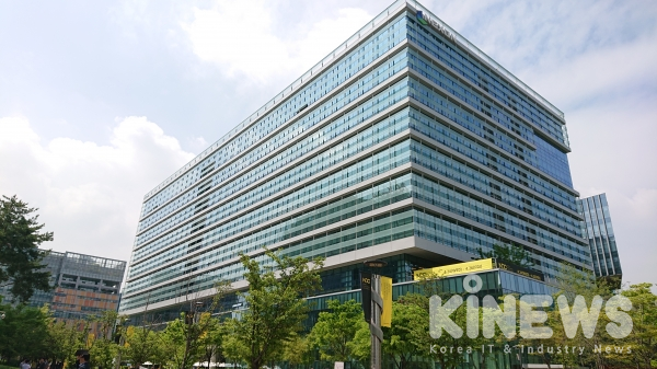 2019년 NDC가 열리는 넥슨 전경. NDC는 오는 26일까지 사흘 간 경기도 성남시 넥슨 판교사옥 및 일대에서 열린다.