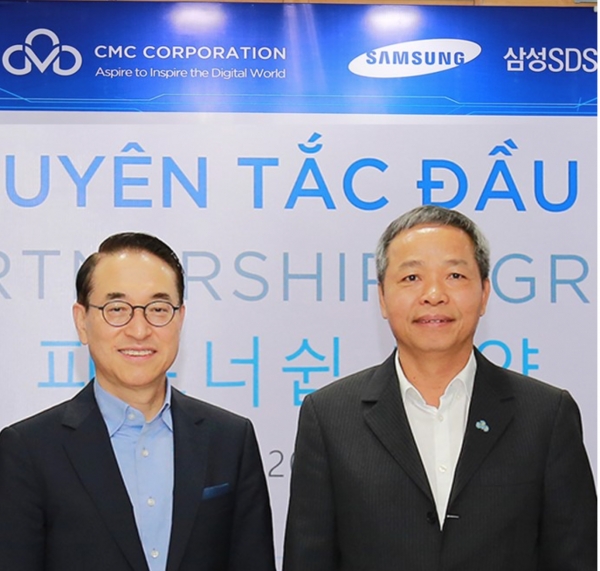 (왼쪽부터) 삼성SDS 대표이사 홍원표 사장, CMC 대표이사 응우웬 쭝 찡 회장 (사진=삼성SDS)