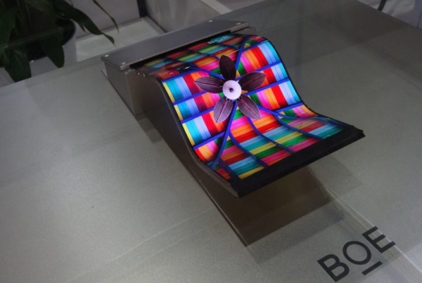 중국의 디스플레이 업체 BOE가 개발한 플렉시블 OLED(사진=BOE)