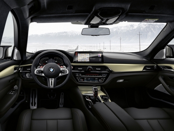 BMW 샵 온라인을 통해 국내 출시되는 BMW M5 컴페티션 35주년 에디션
