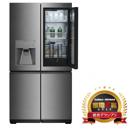 LG전자의 LG 시그니처 냉장고(제품명: GR-Q23FGNGL)가 지난 10일 일본 ‘가전대상 2019(家電大賞 2019)’에서 최고 제품상을 받으며 차별화된 기술과 디자인을 인정받았다 (사진=LG전자)