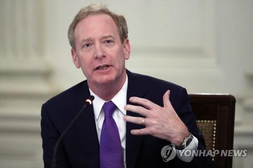 브래드 스미스 마이크로소프트 사장.