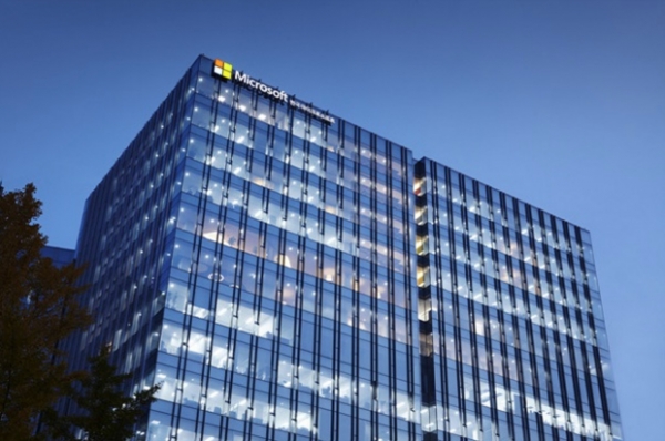  한국MS가 ‘클라우드 서비스 애저 한국 데이터센터 리전 인프라 운영’에 대한 ISMS 인증을 획득했다고 28일 밝혔다.(사진=한국MS)