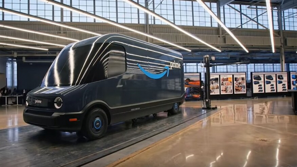 아마존의 배송용 전기 벤 