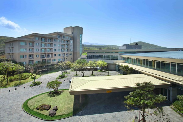 A panoramic view of Hanwha Resort Jeju [Photo: Hanwha Hotels & Resorts]