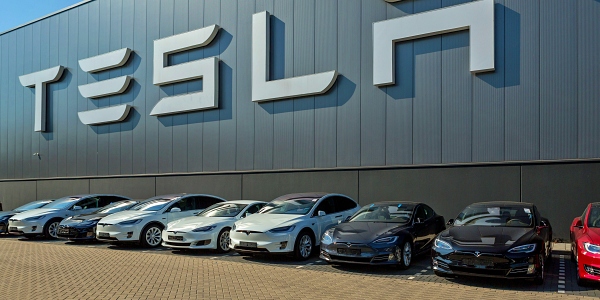 자율주행 규모의 경제 확보에 가장 가까이 가 있는 기업 테슬라 [사진: 셔터스톡]