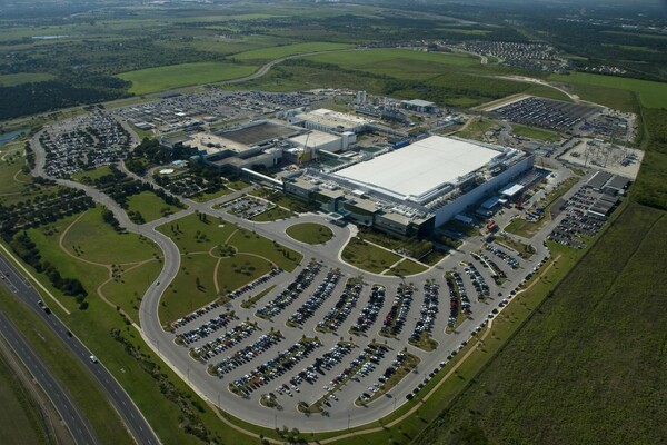 삼성전자의 미국 텍사스주 오스틴 반도체 공장 [사진: 연합뉴스]