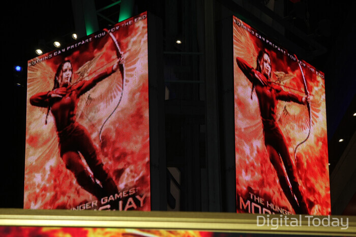 포스트 코로나 시대 은행들이 무한 생존 경쟁 ‘헝거게임(Hunger Game)’에 직면했다는 분석이 나왔다. 사진은 헝거게임 영화 포스터 모습 [사진: 셔터스톡]