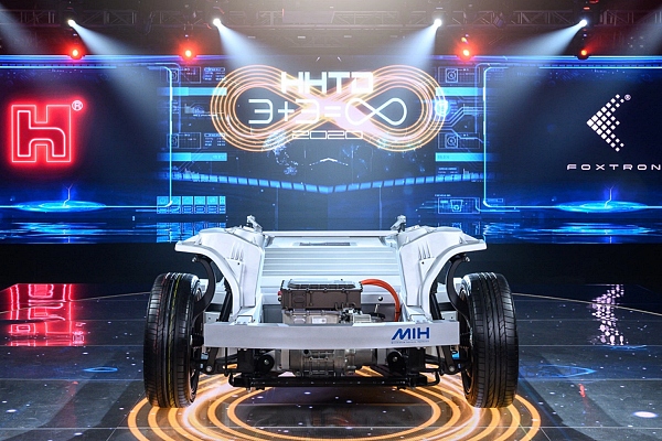 2020년 10월 선보인 폭스콘의 전기차 전용 MIH 플랫폼 [사진: 폭스콘]