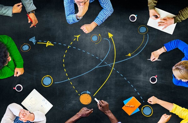 국내 증권사들이 디지털 자산 관련 새로운 먹거리를 들여다보고 있다. [사진: 셔터스톡]