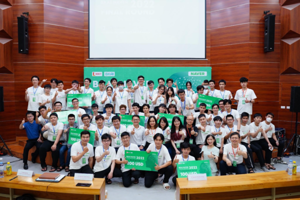 네이버와 베트남 공과대학인 하노이과학기술대학(HUST)이 인공지능(AI) 해커톤 'BK.AI-NAVER Challenge 2022'를 개최했다. [사진: 네이버]