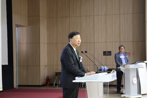 사단법인 한국골프산업학회 발족을 위한 창립대회가 3일 열렸다. [사진: 한국골프산업학회 창립준비위원회]