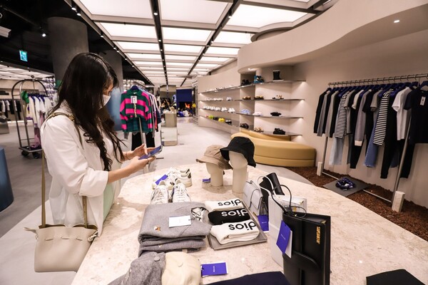 발란, 오프라인 매장 오픈[사진: 발란]