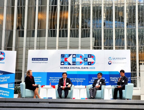 [사진: 딥노이드]