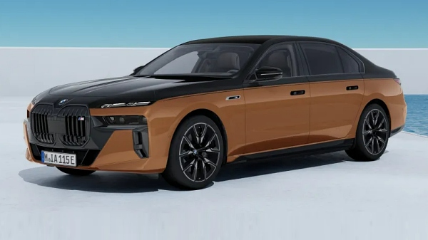 2024년형 Bmw I7 M70 공개…'3.7초만에 100km'