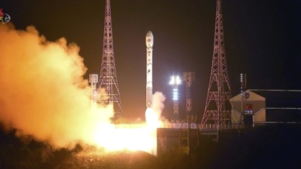 지난 21일 북한이 쏘아올린 정찰위성 [사진: 연합뉴스]