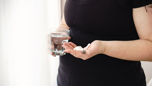 비만 치료제와 극단적 선책 충동 사이 연관이 없다는 FDA 입장이 나왔다. [사진: 셔터스톡]