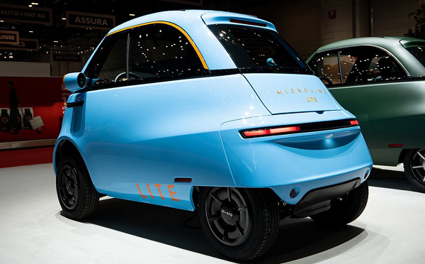 마이크로(Micro)가 최근 개최된 제네바 모터쇼에서 초소형 전기차인 '마이크로리노 라이트'를 공개했다. [사진: 마이크로리노 인스타그램]