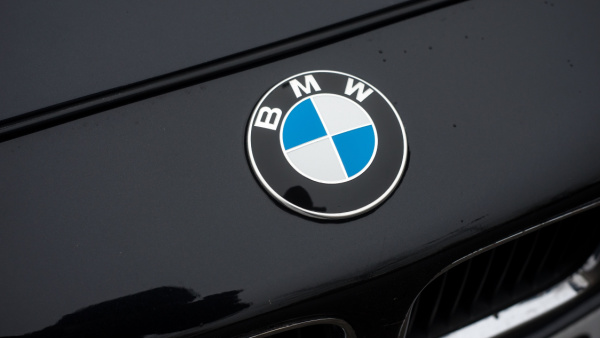 BMW 로고 [사진: 셔터스톡]