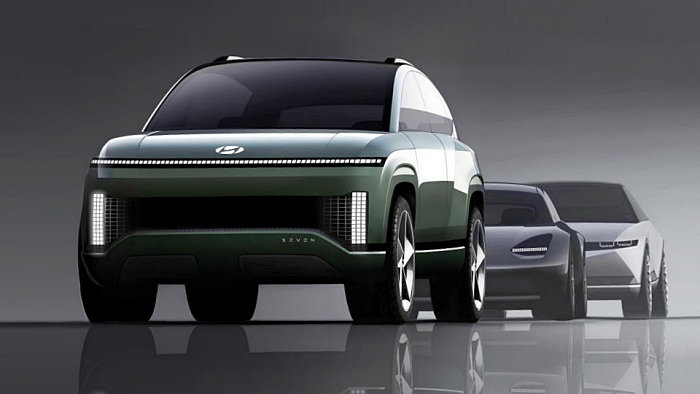 현대차가 지난 2021년 공개한 대형 전기 SUV 컨셉트 '아이오닉 세븐' [사진: 현대차]