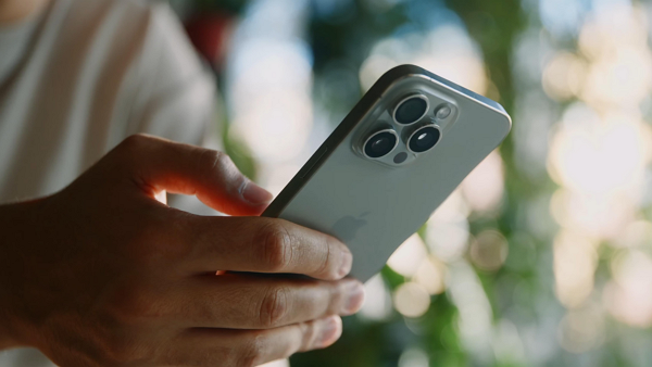 육해공군 본부가 위치한 계룡대 내에서 아이폰 사용 금지안을 검토하고 있다.  [사진: 셔터스톡]