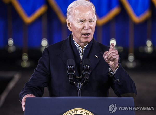 최근 바이든 미국 대통령이 러시아 우라늄 수입 금지 법안인 'H.R.1042'에 서명했다. 러시아로부터 수입하는 우라늄 연료에 의존하지 않을 것임을 선포하는 것과 같다. [사진: UPI 연합뉴스]