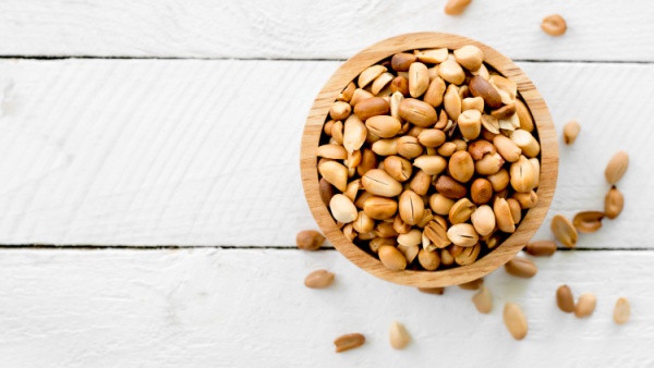 다양한 알레르기로 고생하는 이들이 꽤나 많다. 그 중에서도 음식 알레르기는 여간 불편한 것이 아니다. [사진: 셔터스톡]