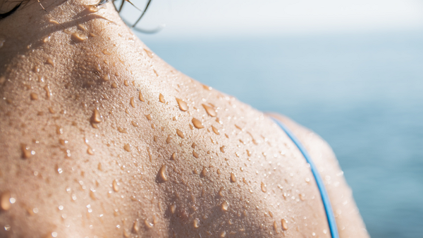 한국인은 다른 인종에 비해 땀 냄새가 덜 난다고 알려져 있다. [사진: 셔터스톡]