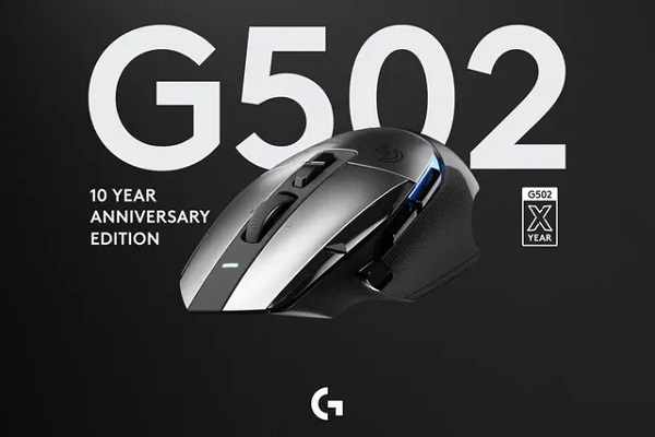 메이저카지노이 G502 게이밍 마우스 출시 10주년을 기념해 한정판 알루미늄 버전 'G502 X 플러스 AL 에디션'을 출시했다. [사진: 로지텍]