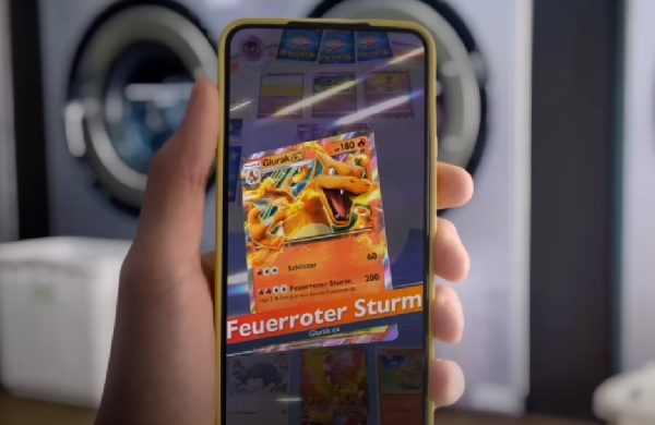 스마트폰 앱 '포켓몬 카드 게임 포켓'이 출시도 전에 큰 인기를 끌고 있다. [사진: 유튜브 'ポケモン公式YouTubeチャンネル' 캡처]