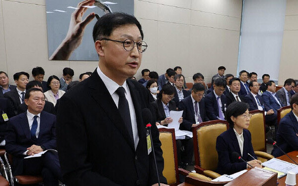[2024국감] 삼성전자, 방사선 피폭이 질병이냐 질문에 즉답 피해...”검토중“
