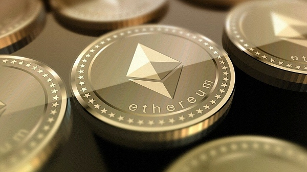 美 SEC, 그레이스케일 ETH 현물 ETF 스테이킹 신청 접수