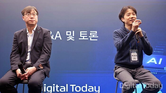 서일식 하나은행 부장(왼쪽)과 황창희 핀다 오픈업 총괄이 질문에 답변하고 있다. [사진: 디지털투데이]