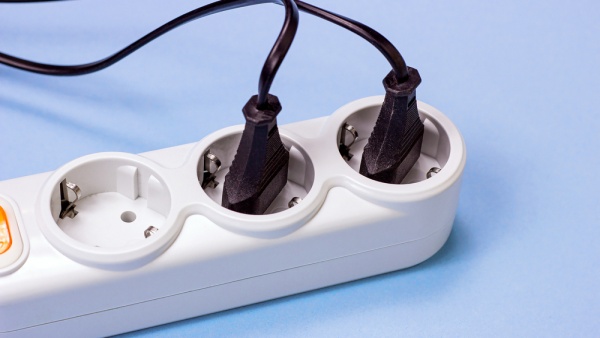 멀티탭 사용 가이드 [사진: 셔터스톡]