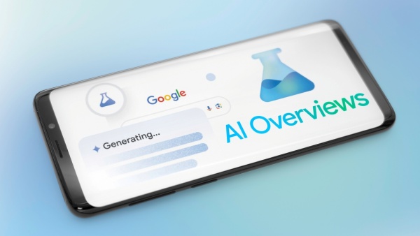 구글 AI 오버뷰가 잘못된 정보를 제공하며 신뢰를 잃고 있다. [사진: 셔터스톡]