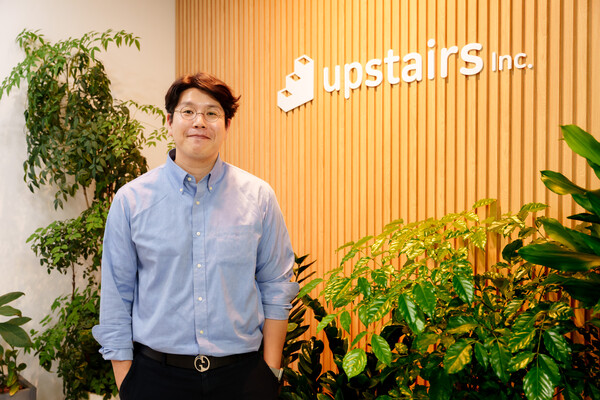 [디투피플] 장영석 업스테어스 대표 "중고폰 거래 핵심은 똑똑한 이력 ... - 뉴스 썸네일 이미지