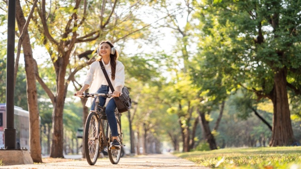 교통수단으로 자전거를 선택하는 것이 알츠하이머 예방에 효과가 있을까 [사진: 셔터스톡]