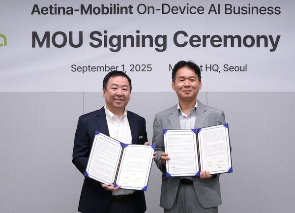 (왼쪽부터) 에티나 조 로(Joe Lo) 대표, 모빌린트 김성모 본부장 [사진: 모빌린트]