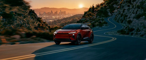 토요타 2026년형 전기 SUV C-HR [사진: 토요타]