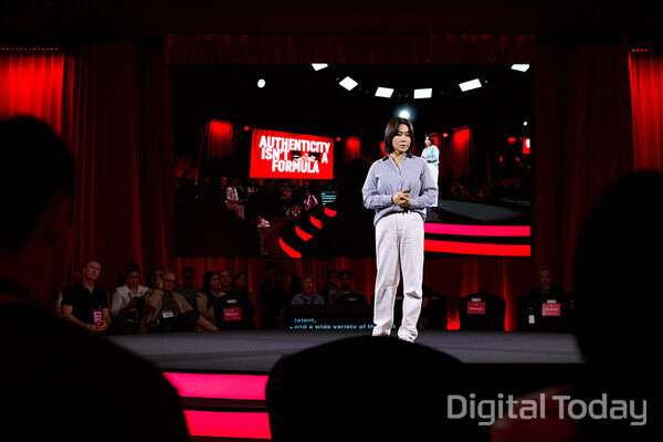 김민영 넷플릭스 아시아태평양(인도 제외) 콘텐츠 부문 VP가 넷플릭스의 현지 전략을 설명하고 있다. [사진: 넷플릭스]