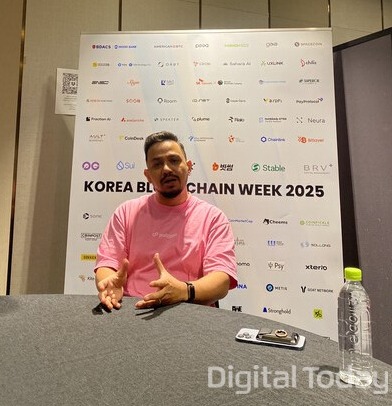 산딥 네일왈 폴리곤 공동창립자 겸 CEO가 24일 그랜드워커힐에서 열린 KBW IMPACT 행사에서 디지털투데이와 인터뷰하고 있다. [사진: 디지털투데이 손슬기 기자]