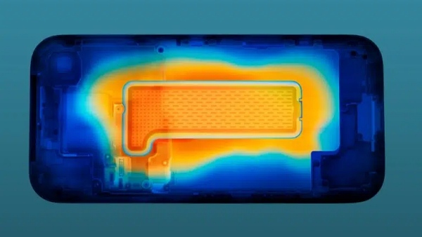 아이폰17 프로의 베이퍼 챔버 냉각 시스템 [사진: igeeksblog]