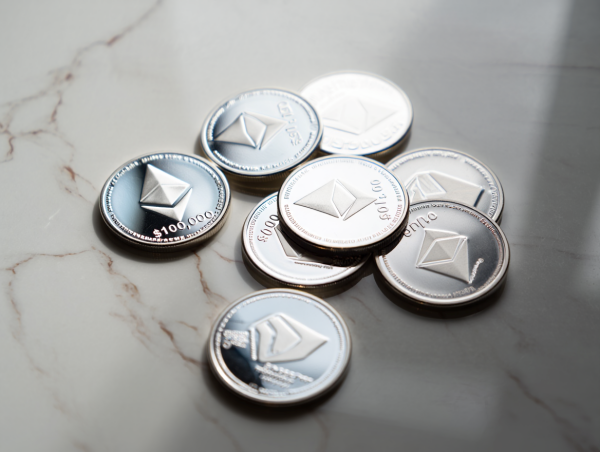 '이더리움 10만달러' 지속 가능한 수치일까 [사진: Reve AI]