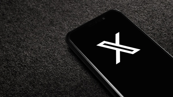 엑스(구 트위터)가 4K 영상 업로드를 프리미엄 구독자에게 개방할 예정이다. [사진: 셔터스톡]