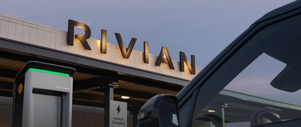 리비안은 미국 전기차 세액 공제 폐지를 오히려 기회로 보고 있다. 경쟁이 줄어들면서 차별화된 기술력으로 시장을 선점할 가능성이 크다. [사진: 리비안]