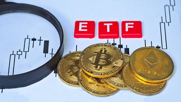 비트코인 ETF, 2025년 시장 지배…이더리움은 서서히 추격