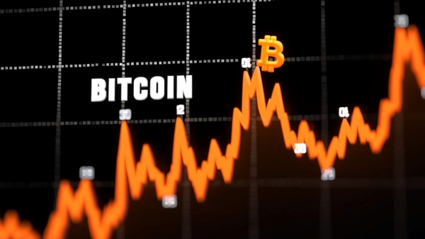 갈림길 선 비트코인…폭락·폭등 동률 속 2027년 25만달러 전망