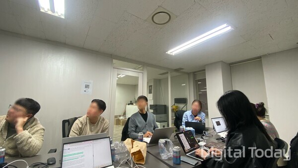 "터미널도 몰랐는데, 4주 만에 빌더됐다"...바이브코딩 해보니 - 뉴스 썸네일 이미지