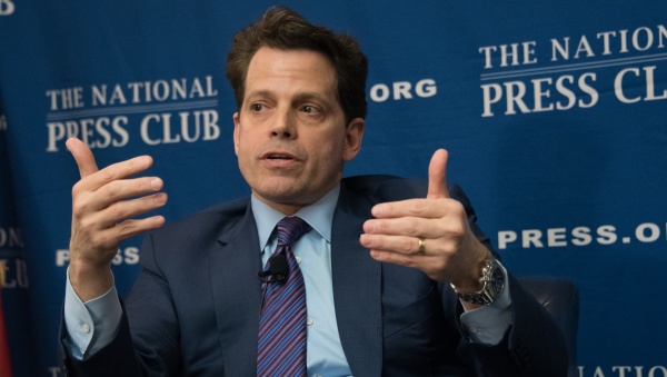 전 백악관 공보국장 