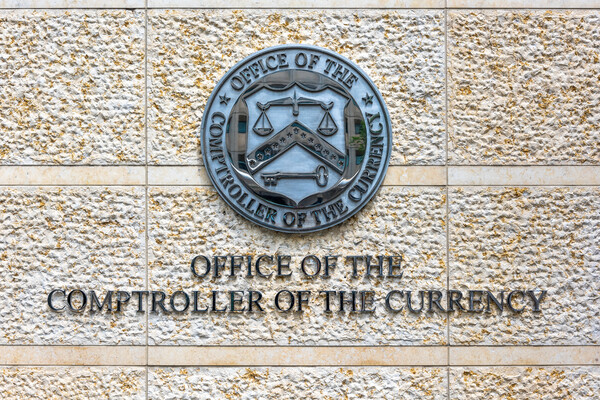 US-Aufsichtsbehörde OCC bekräftigt Vorstoß zur Ausweitung neuer Banklizenzen und beschleunigt Markteintritt von Krypto-Firmen